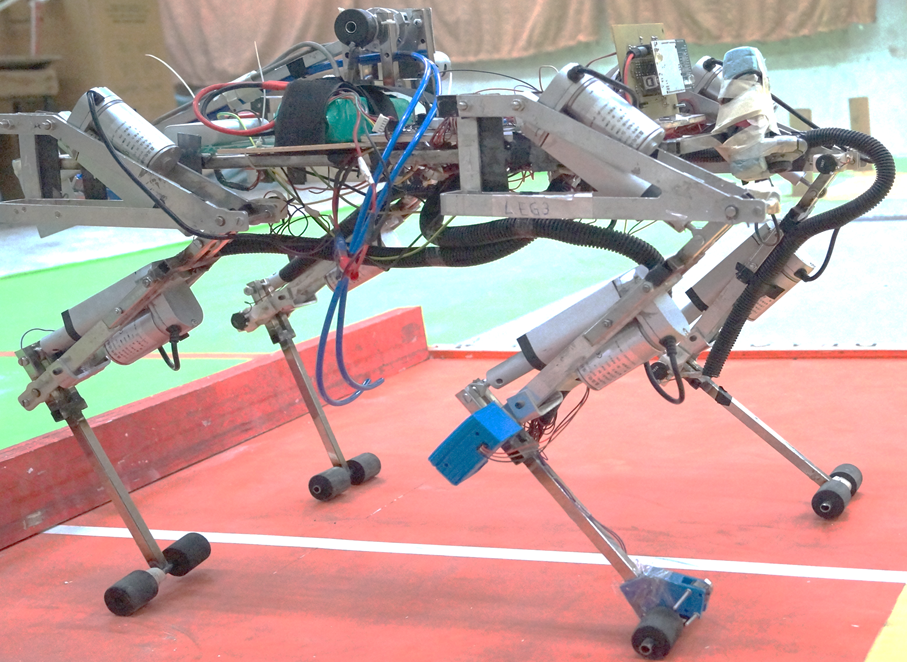 Quadruped robot hot sale leg design